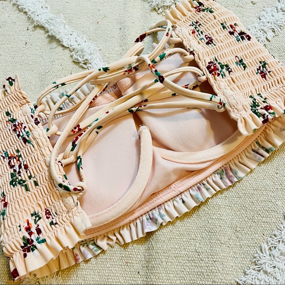🦙Bandaeu Floral Wire Bikini Top🦙 - Picture 4 of 4